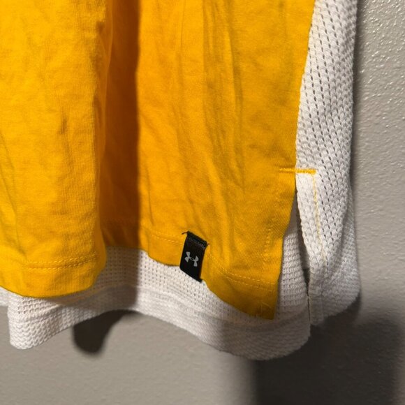 🏈Iowa Hawkeyes🏈Under Armour loose fit tank top - Picture 6 of 7